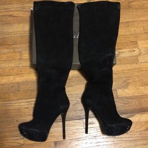 Women’s High Heels Boots. Hilag.Size 7. Black.